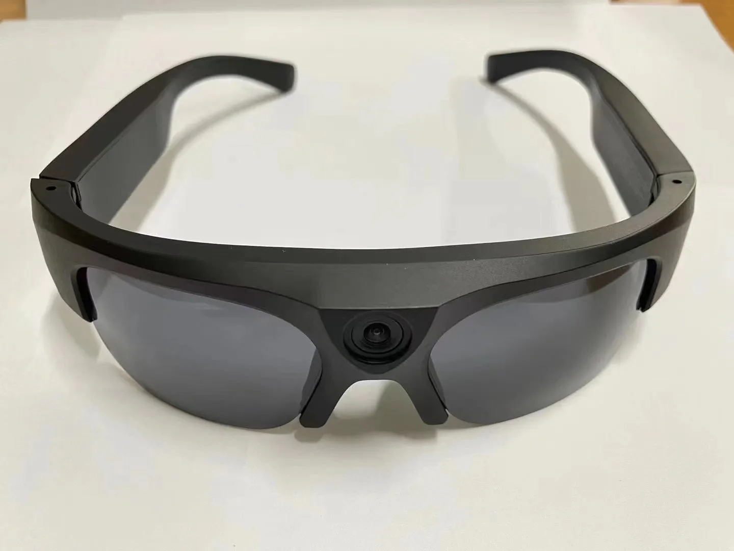 128GB Storage, 4K Smart Bluetooth Glasses with Camera, Multifunctional Dash Cam and Live Streaming Glasses