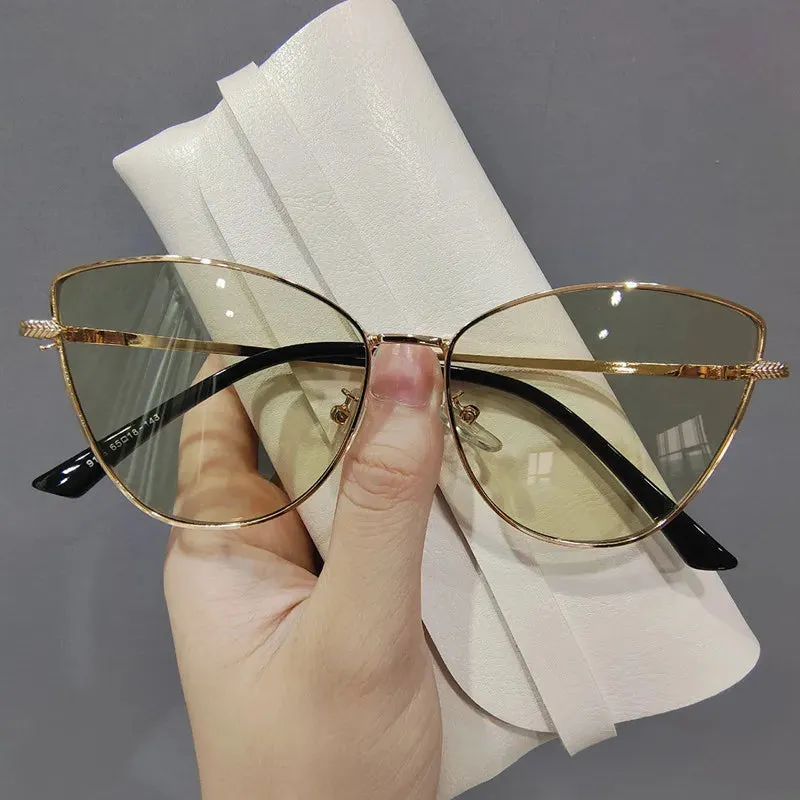Classic Fashion Sunglasses Women Cat Eye Sun Mirror Vintage Eyewear Men Driving Sun Glasses UV400 Designer Sunglasses