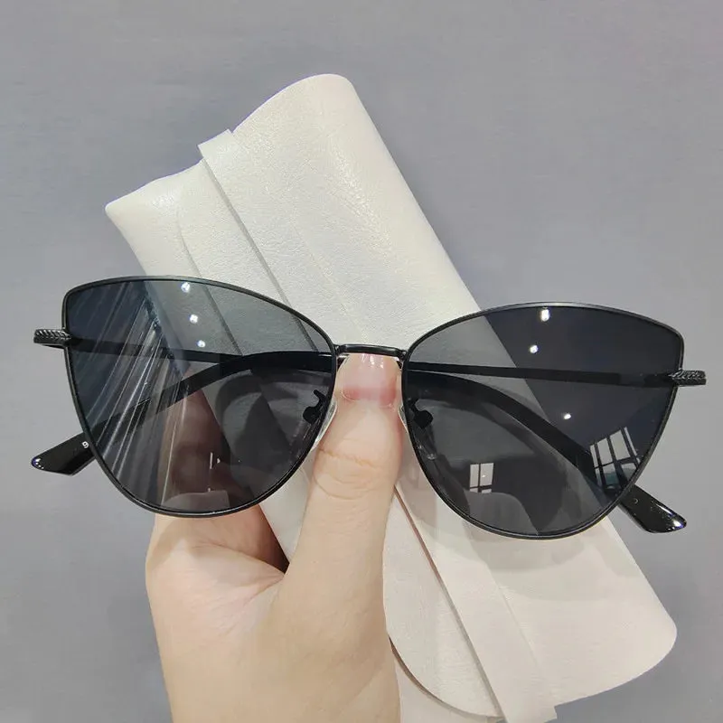 Classic Fashion Sunglasses Women Cat Eye Sun Mirror Vintage Eyewear Men Driving Sun Glasses UV400 Designer Sunglasses