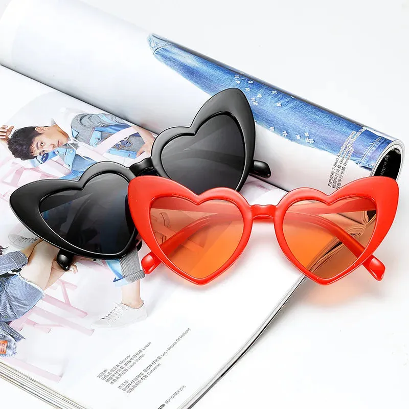 Fashion Euro-American Style Sunglasses For Women Trendy Street Photographic Eyewear Vintage Heart Shape Women's Glasses