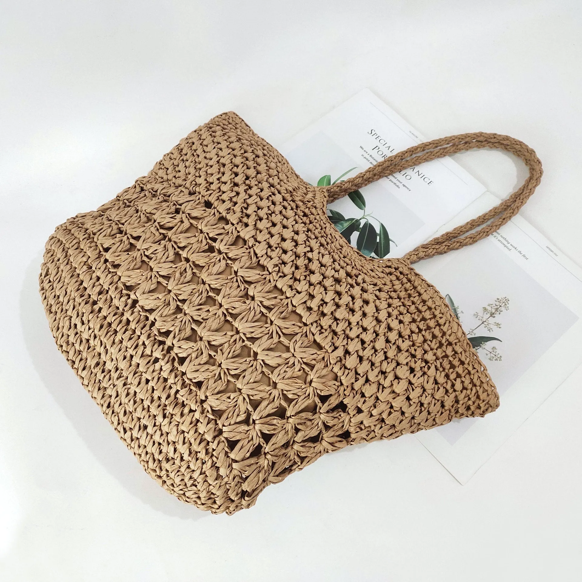Hollow Out Woven Straw Shopping Bag