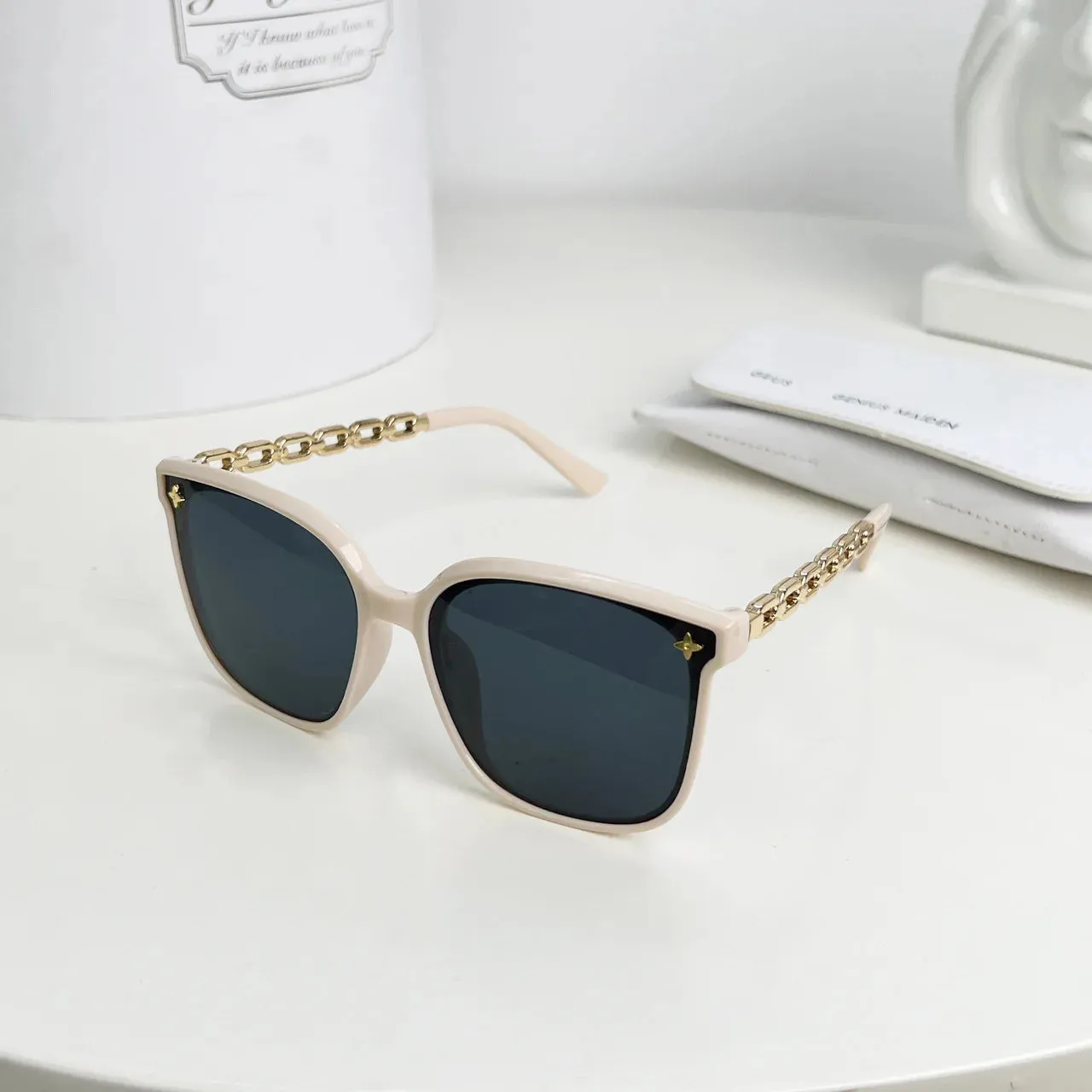 New Small Frame Square Sunglasses Women's Brand Designer Fashion Sun Glasses Men's Outdoor Driving Eyewear UV400 Oculos De Sol
