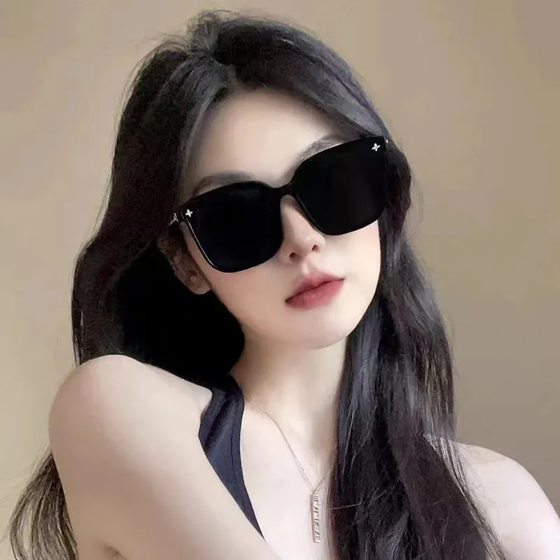 New Small Frame Square Sunglasses Women's Brand Designer Fashion Sun Glasses Men's Outdoor Driving Eyewear UV400 Oculos De Sol