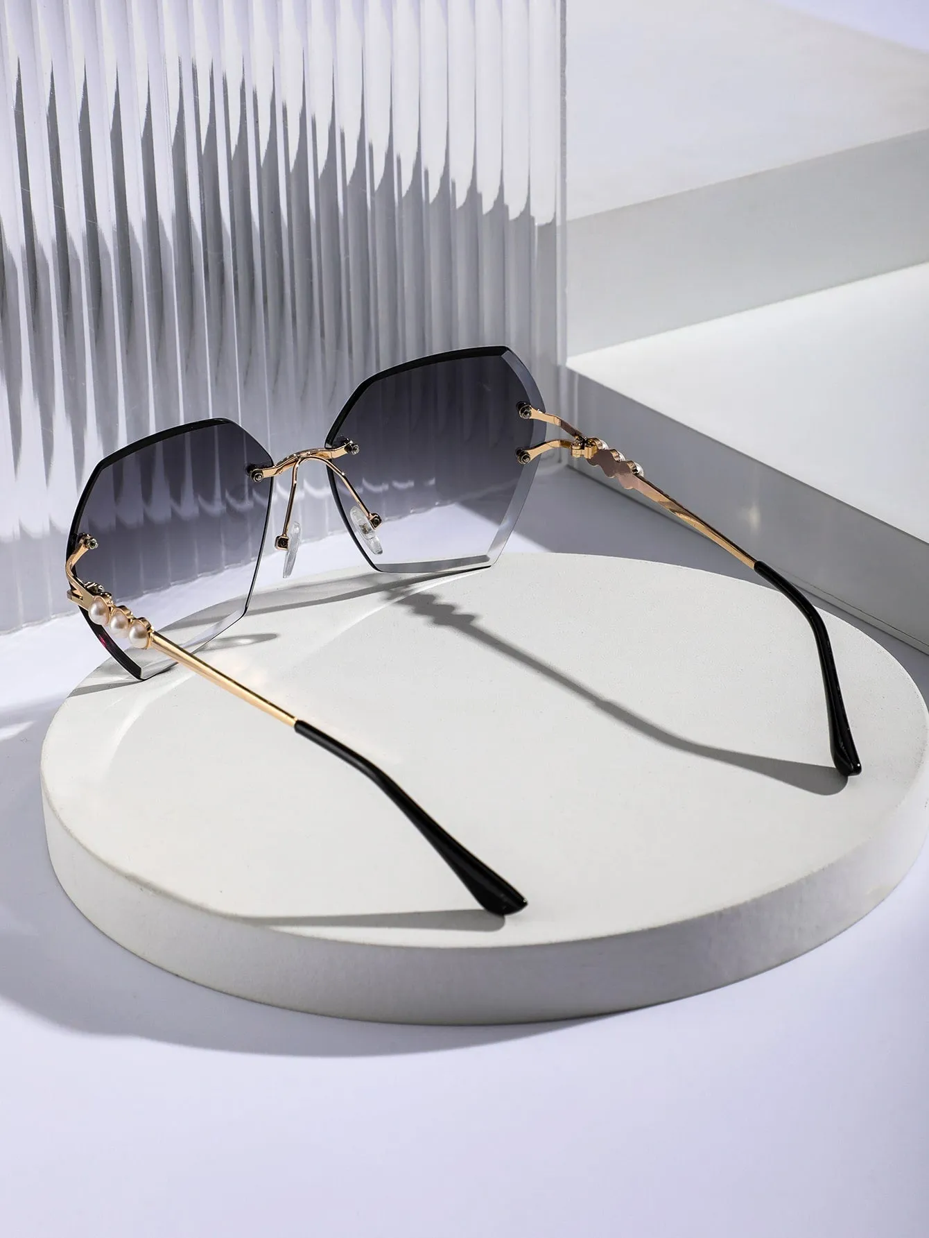SHEIN Faux Pearl Decor Rimless Fashion Glasses