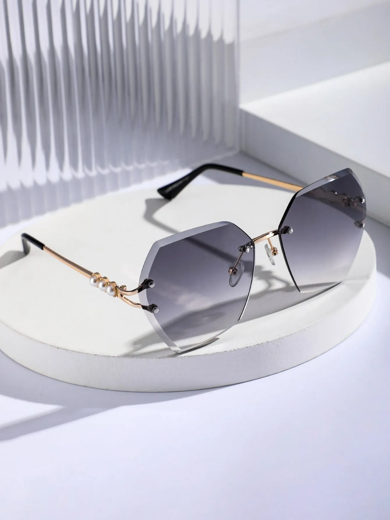 SHEIN Faux Pearl Decor Rimless Fashion Glasses