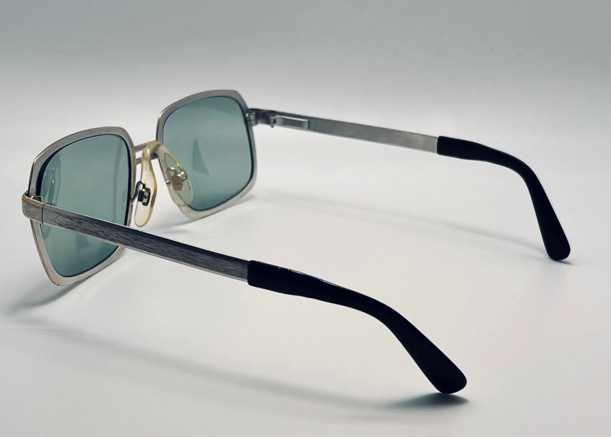 Vintage 1960’s Rodenstock Exclusto Frame with Custom Berko’s Designs Aquamarine Lenses/53-18-140mm